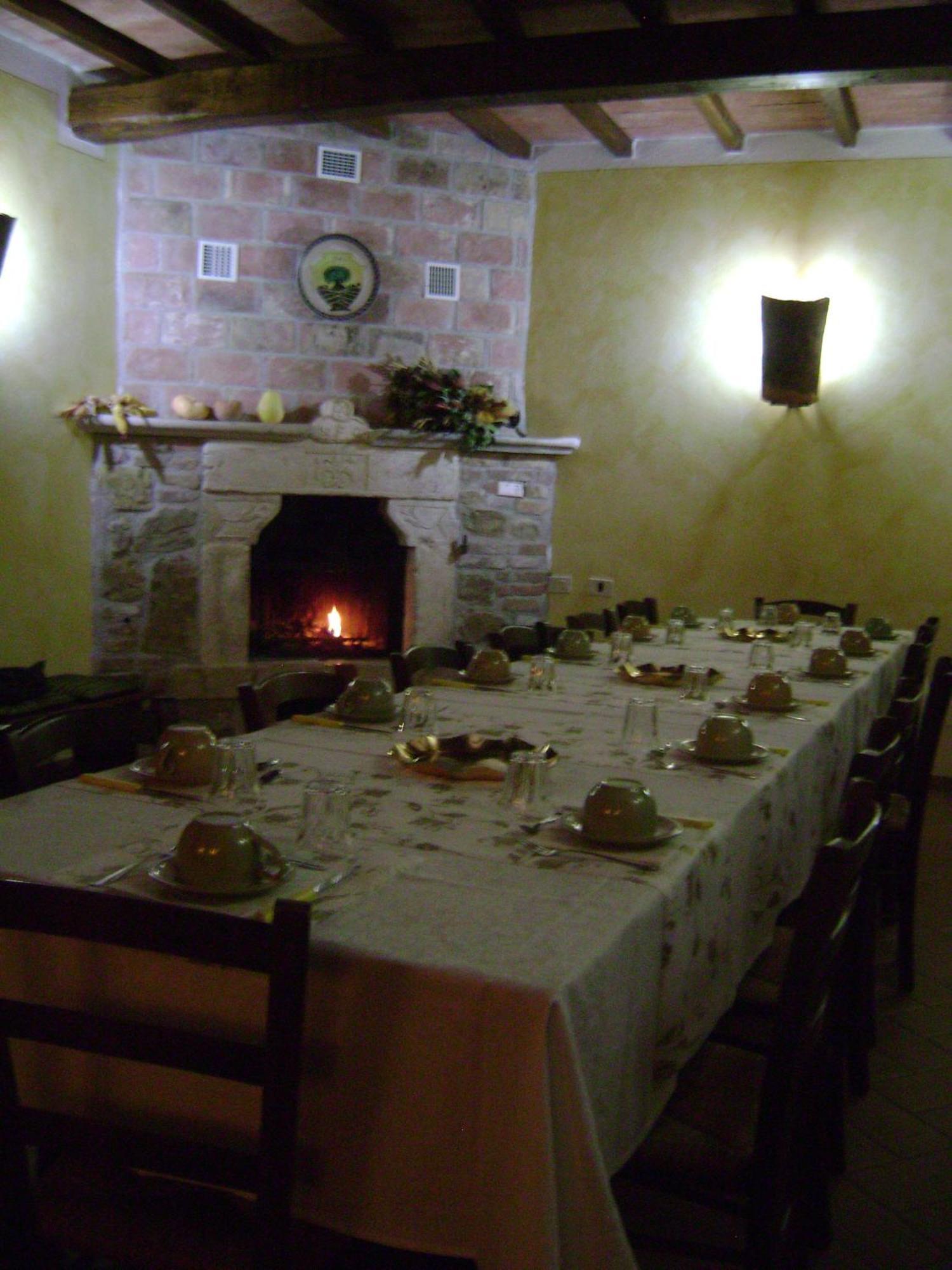 Agriturismo Casa Fibbianello Semproniano Zewnętrze zdjęcie